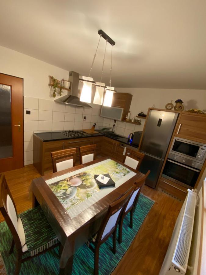 Privat U Zdenky Hotell Tvrdosin Exteriör bild