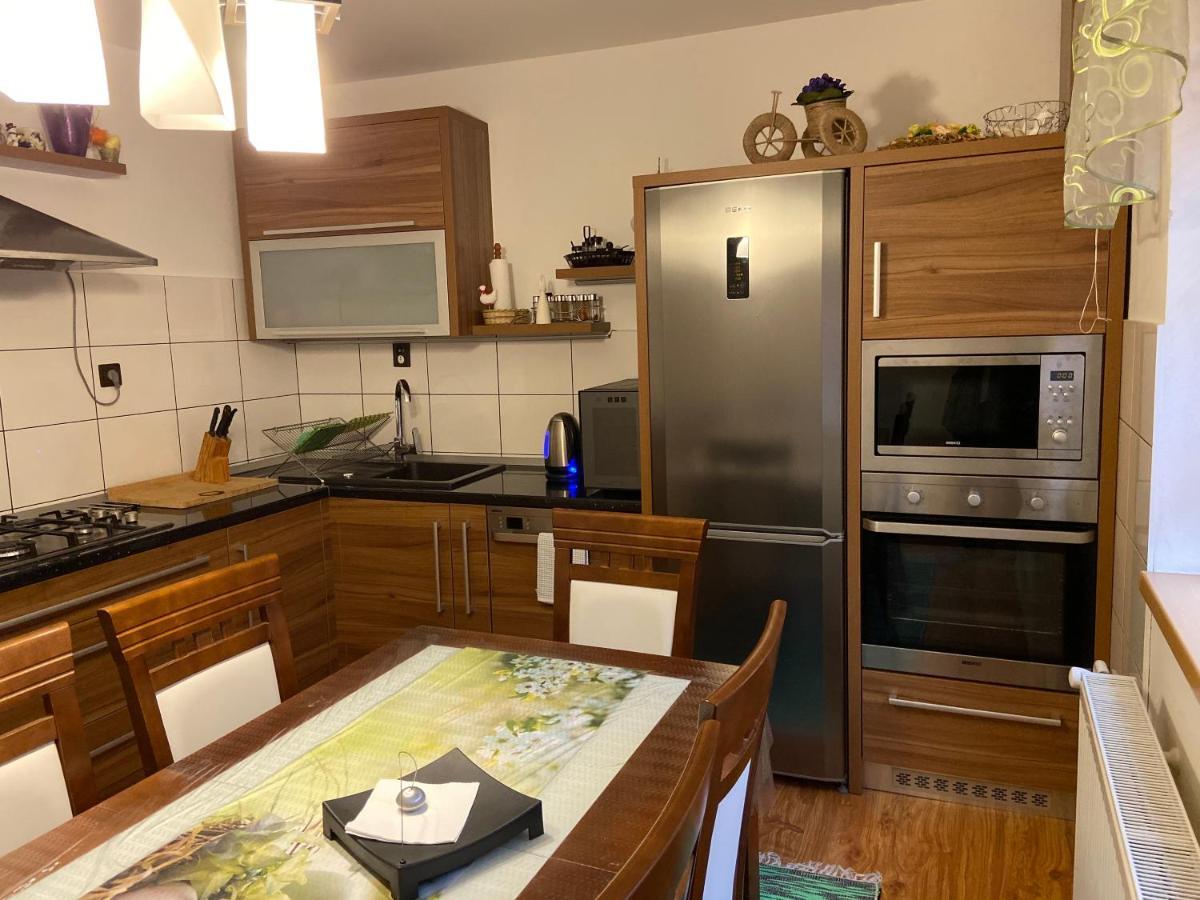 Privat U Zdenky Hotell Tvrdosin Exteriör bild